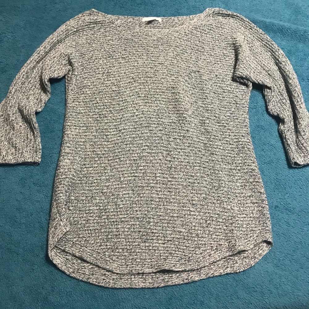 New York and Company Tunic Sweater size Medium